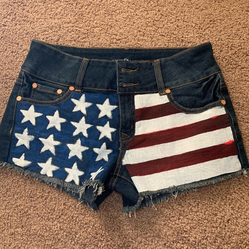 Hand Painted USA Shorts! 🇺🇸❤️